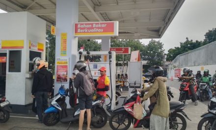Pasokan BBM Di SPBU Shell Masih Langka