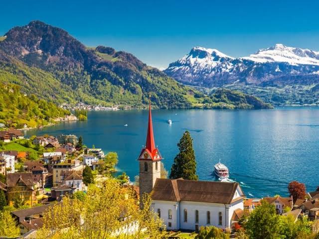 Panduan Liburan Di Swiss: Destinasi Indah Tak Boleh Dilewatkan
