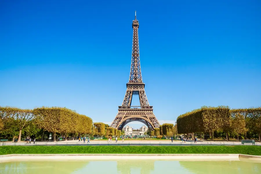 Panduan Liburan Ke Paris: Destinasi Romantis Dan Kuliner Terbaik