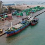 Pelabuhan Modern: Infrastruktur Perdagangan Transportasi Laut