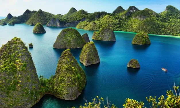 Wisata Indonesia: Pesona Alam Dan Budaya Yang Menarik
