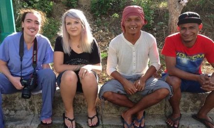 Bule Di Indonesia: Alasan Wisatawan Asing Menjelajahi Nusantara
