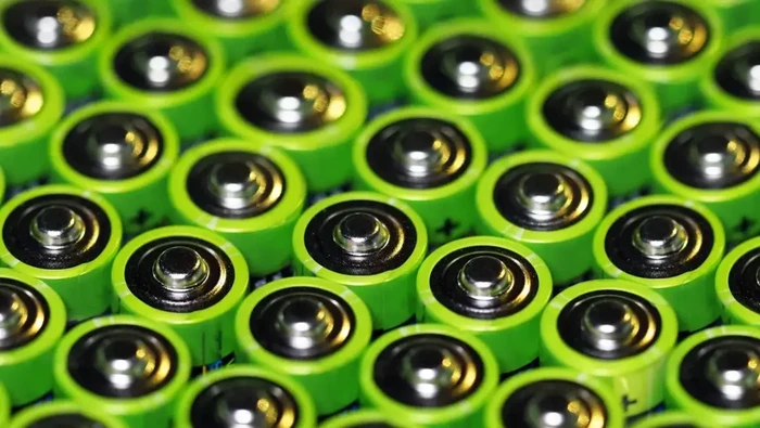 Industri Baterai: Peluang Bisnis Di Tengah Perubahan Teknologi